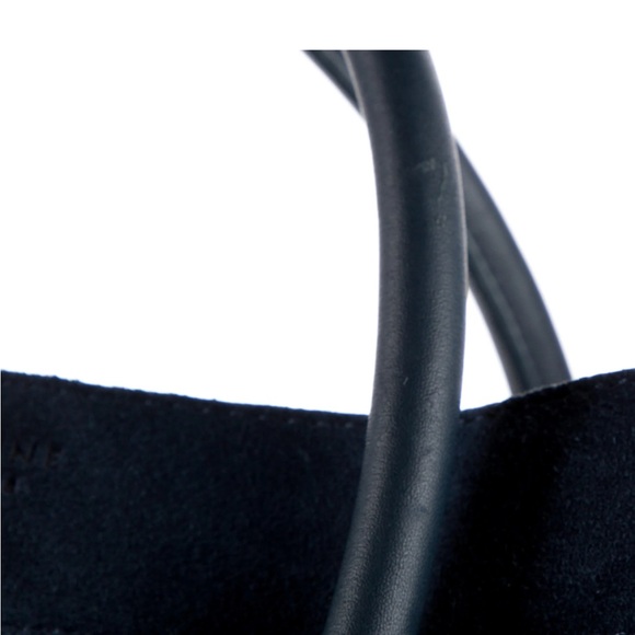 Celine - Picture 5 of 11